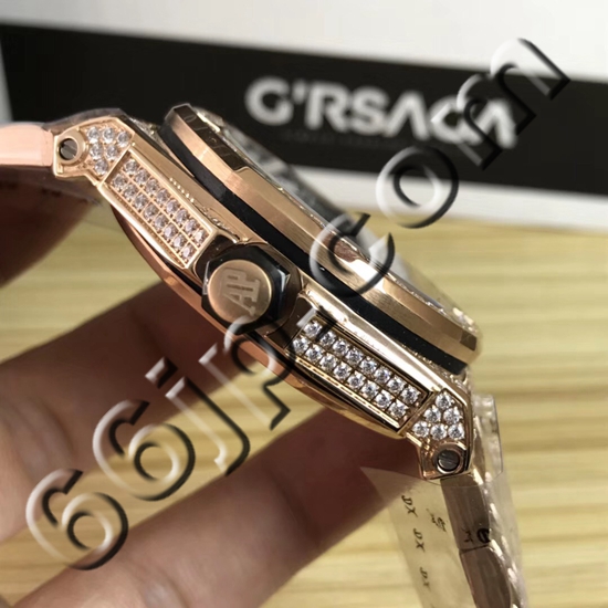 オーデマピゲ時計側面デザイン